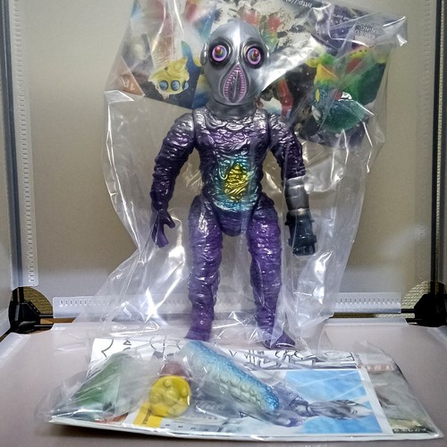Elegab plaroid man - plaroid,